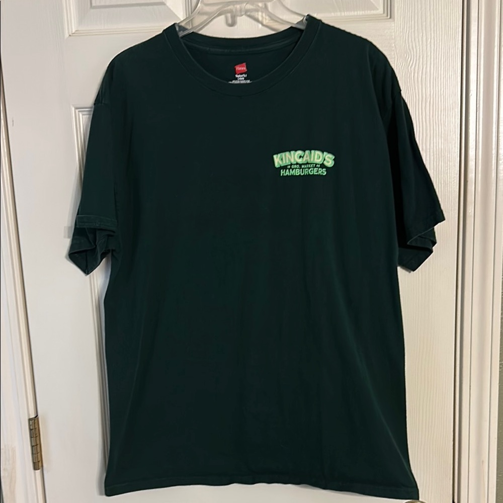 ✨Green Kincaid’s Hamburgers Tee size L